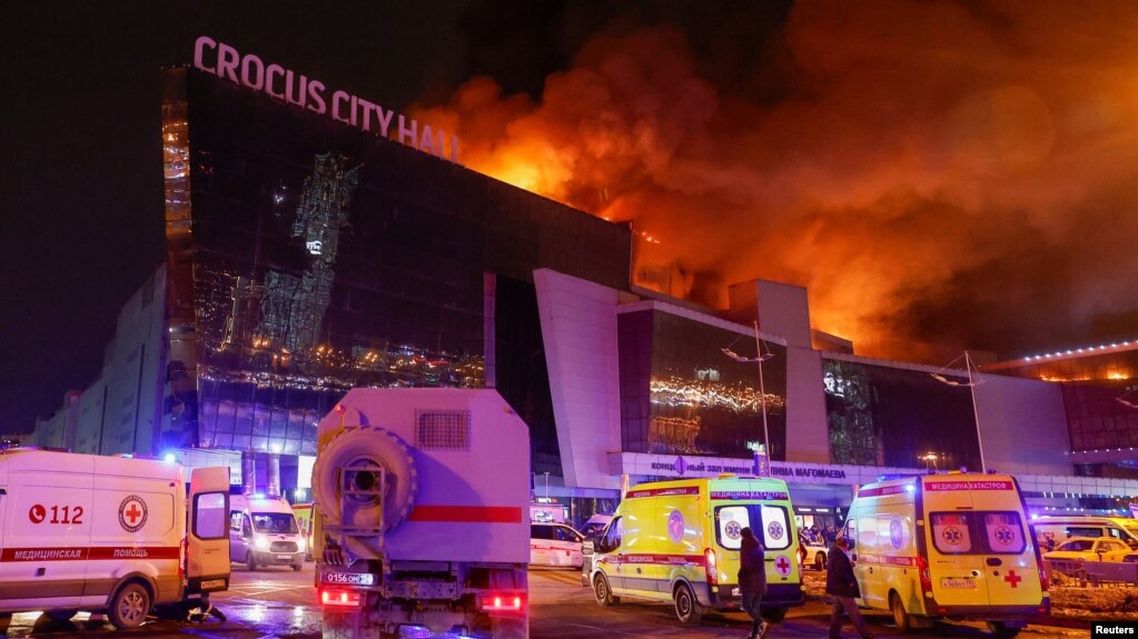 Shteti Islamik merr përgjegjësinë për sulmin vdekjeprurës në Moskë