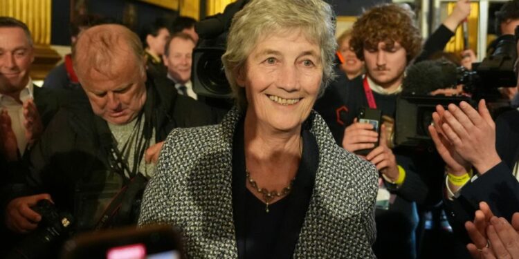 Kandidatja e pavarur Catherine Connolly fiton zgjedhjet presidenciale irlandeze