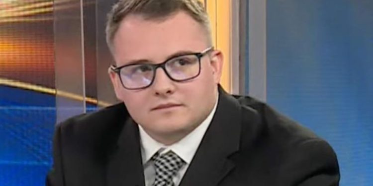 Hipokrizia e  kërkojmë financiere  dhe kriza ekzistenciale e burrit shqiptar