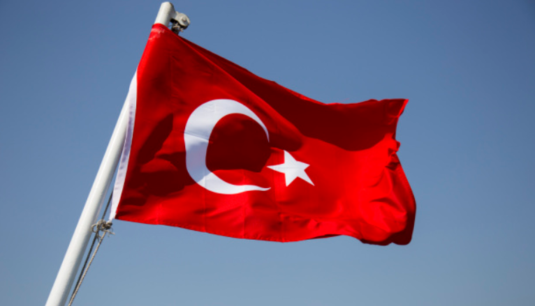 Garancitë e sigurisë mbi Ukrainën Turqia shprehet e gatshme të marrë drejtimin detar dhe ajror