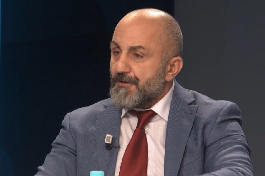 39 mln euro dëm shtetit nga afera CEZ DIA  Juristi Kara  Pas vizitës së Metës e Ismailajt në Pragë  ERE uli çmimin e shitjes së energjisë