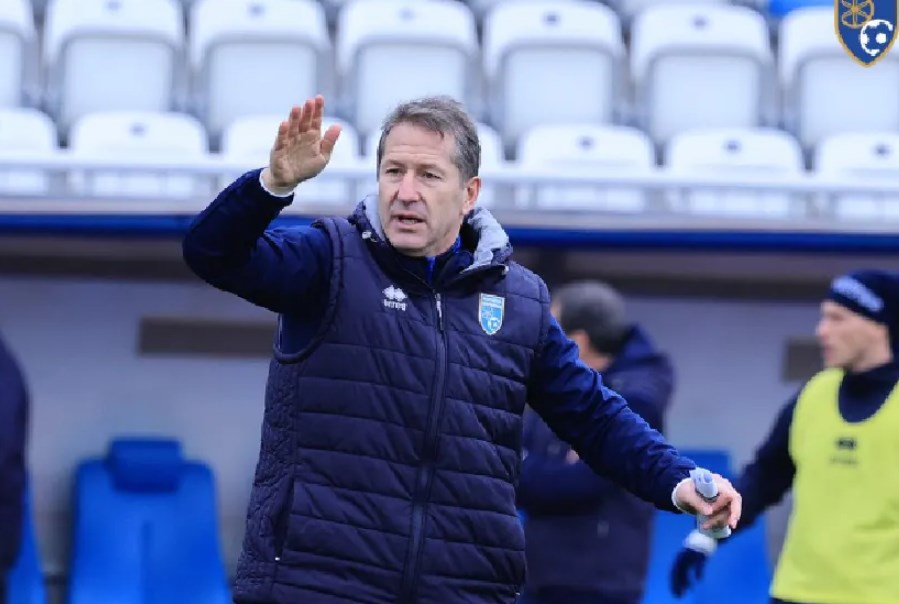 Foda zbulon çfarë u tha lojtarëve në pushimin mes dy pjesëve