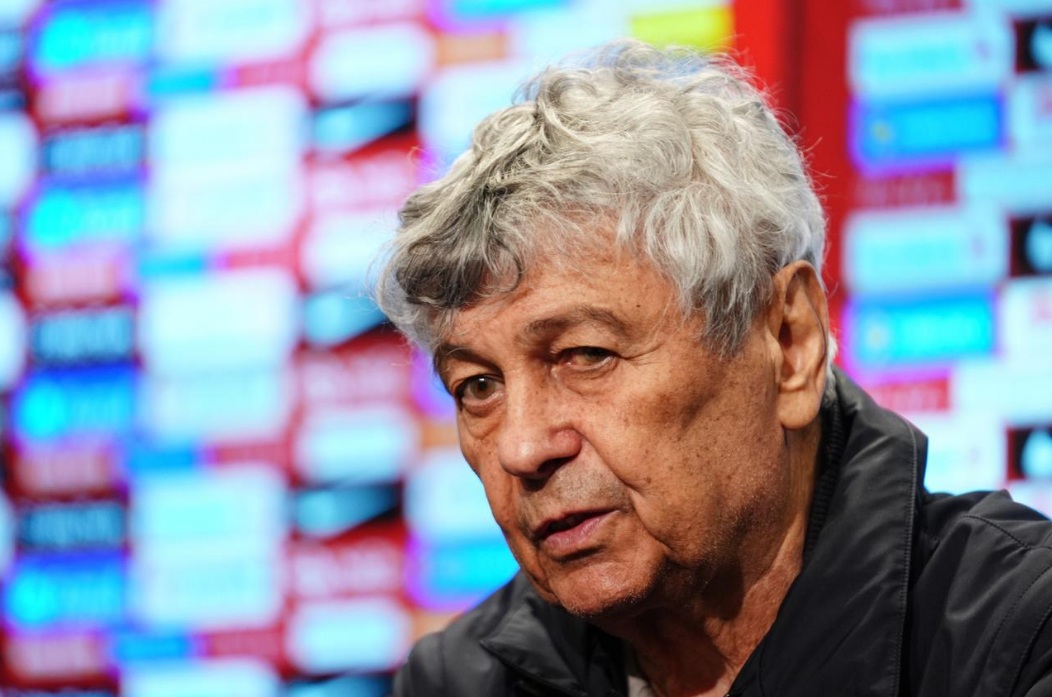 Rumania përgatitej për miqësoren me Sllovakinë  Lucescu ndihet keq gjatë sërvitjes dhe transportohet me urgjencë në spital