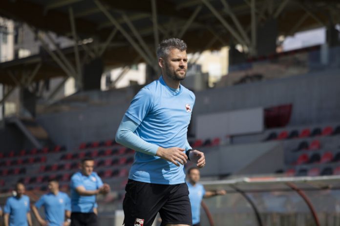 Seancë praktike dhe analizë vendimesh për arbitrat e Kategorisë së Parë