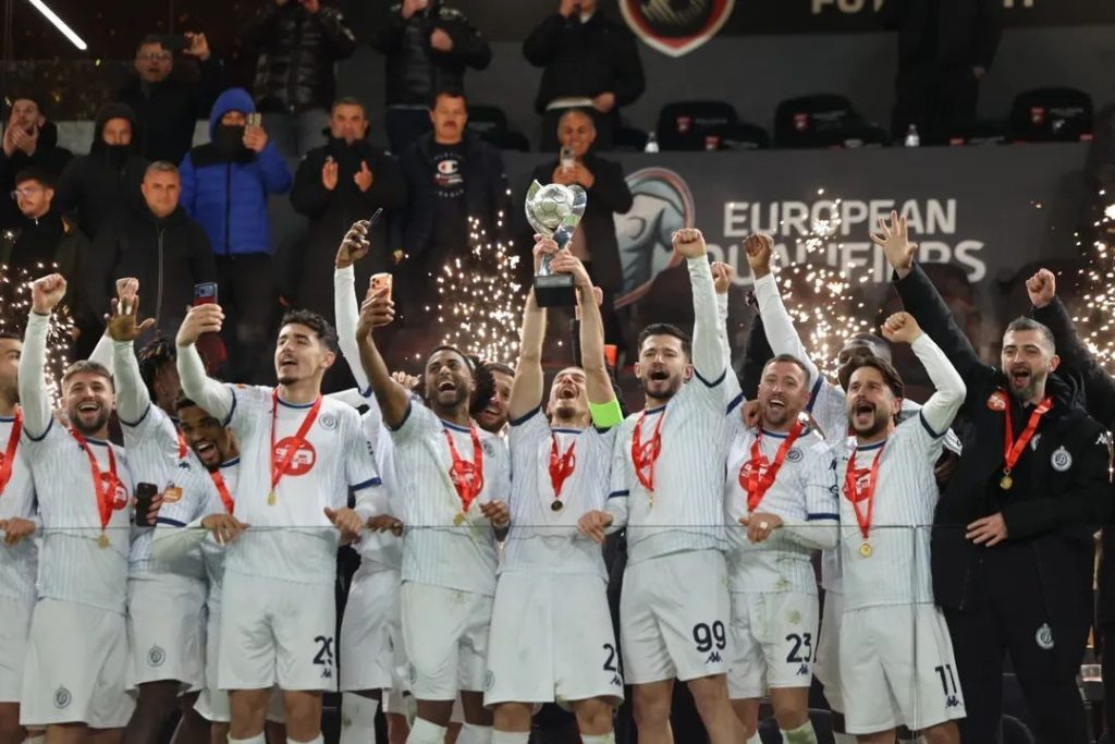 Dinamo për sprintin final  kalendari e favorizon për arritjen e objektivit