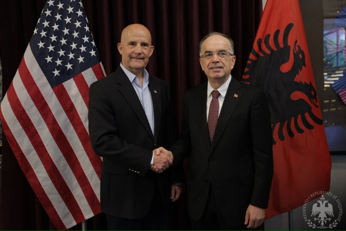 Presidenti Begaj takim me kongresmenin Keith Self  SHBA  partner strategjik për rajonin