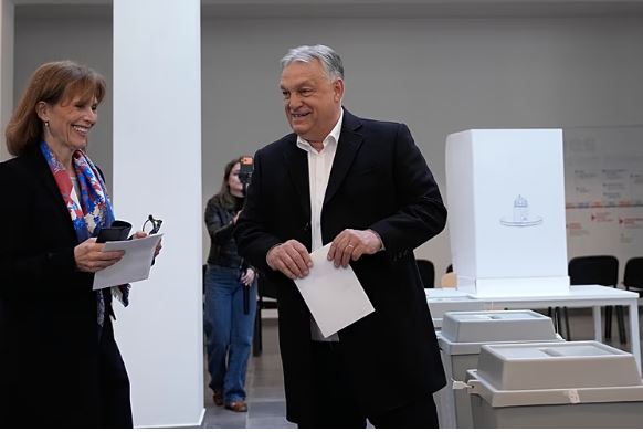 Zgjedhjet në Hungari  pjesëmarrje rekord deri në orën 15 00