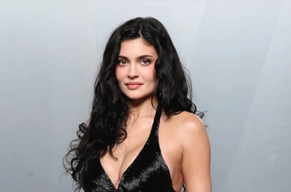 Ish punonjësja padit Kylie Jenner për ngacmim dhe diskriminim në vendin e punës