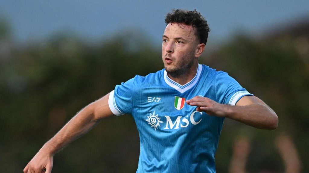 Rrahmani firmos kontratën e re me Napolin  zbulohet paga e tij e re