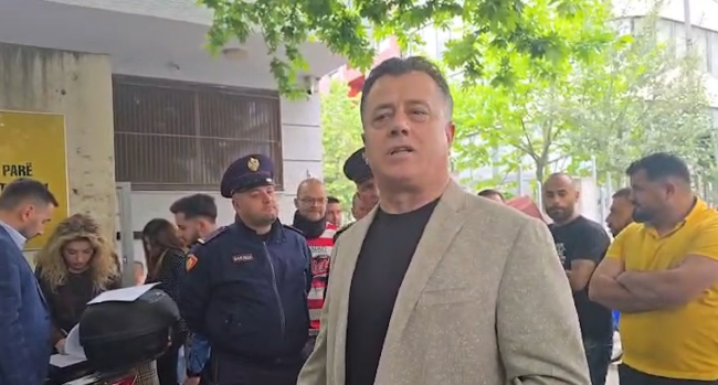 5 protestues lihen në burg  6 në detyrim paraqitje Noka  Alarm i kuq për demokracinë