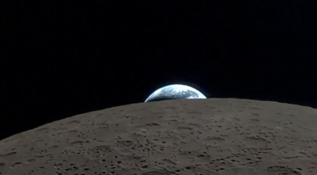 Momenti kur Toka fshihet pas Hënës  video e rrallë e filmuar nga telefoni i astronautit të NASA s