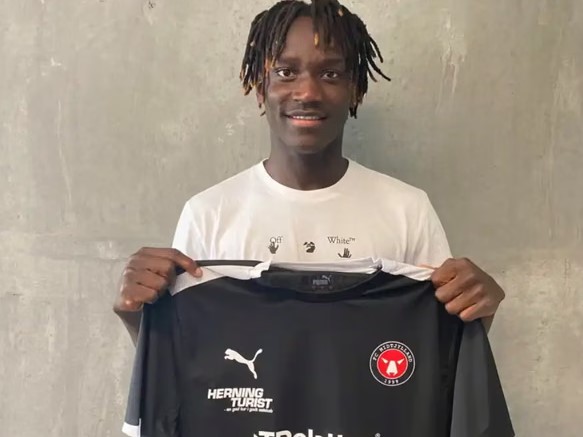 Danimarkë  Plagoset me thikë mesfushori i Midtjylland  Alamara Djabi