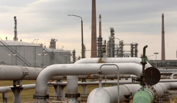 Zelensky  Tubacioni Druzhba është riparuar  mund të rifillojë transportimin e naftës ruse