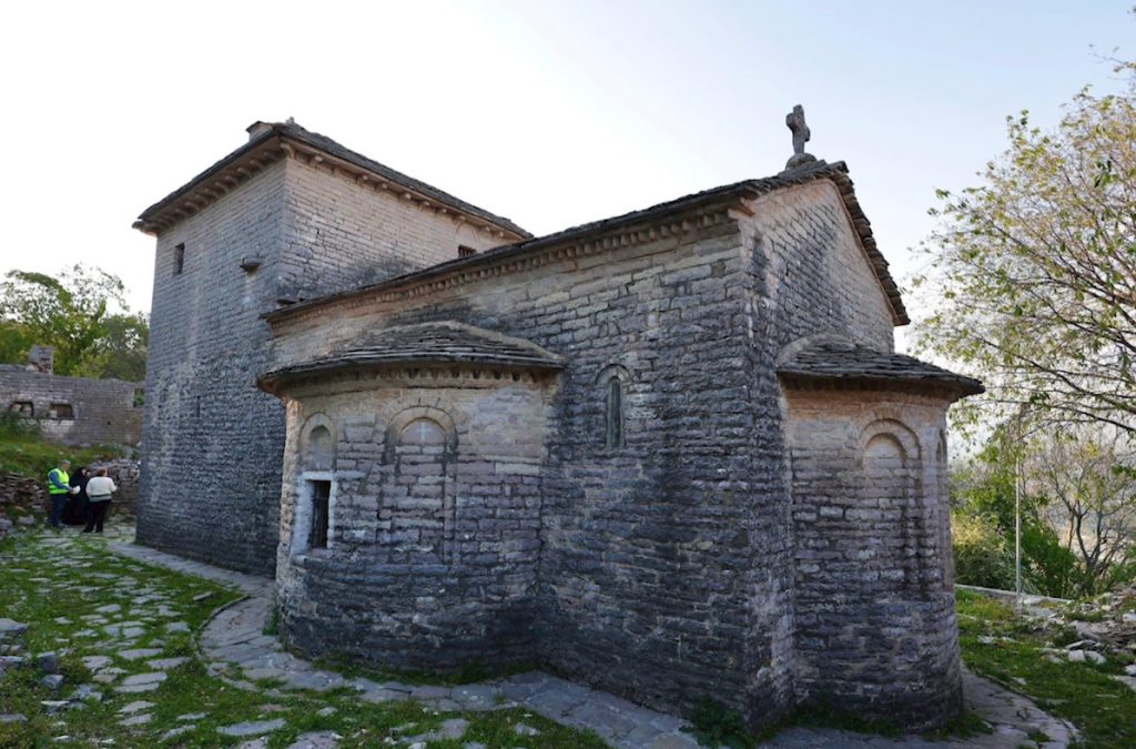 Manastiri i Kryeengjëjve në Derviçan shpallet  Monument Kulture 