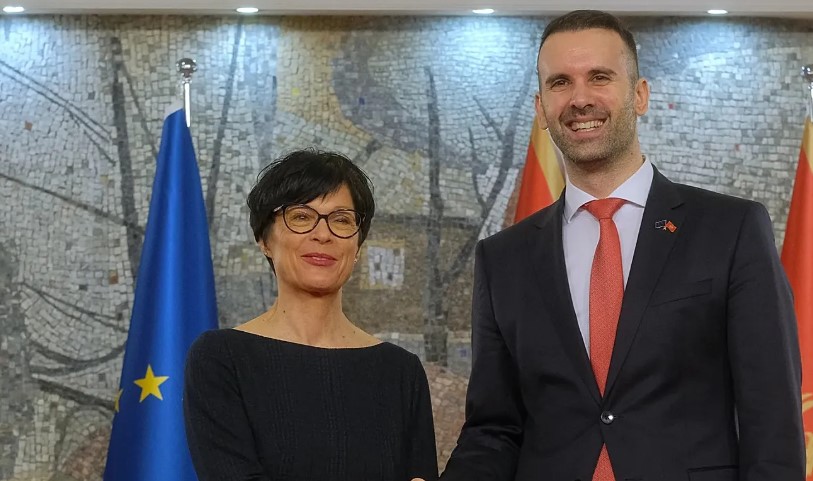 Mali i Zi gjithnjë e më afër anëtarësimit në BE  nis puna për traktatin e pranimit