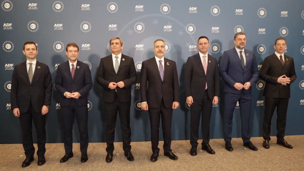 Ferit Hoxha në Forumin e Diplomacisë në Antalia   Bashkëpunimi rajonal  domosdoshmëri për stabilitetin dhe integrimin evropian