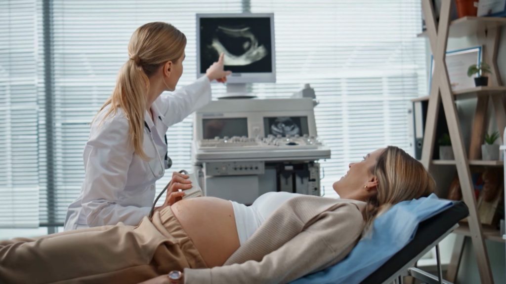 Studimi  stresi në shtatëzani ndikon negativisht në zhvillimin e trurit të fëmijës