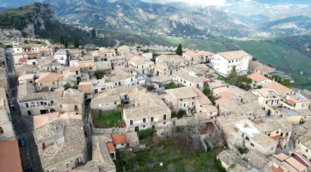 Sardenja në Itali po përballet shpopullimin  autoritetet miratojnë projekt të ri prej 38 mln eurosh