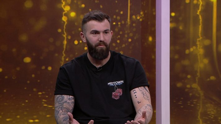  Rafaela më penalizoi   Teni flet pas eliminimit nga  Ferma VIP   Kë shoh fitues të këtij sezoni