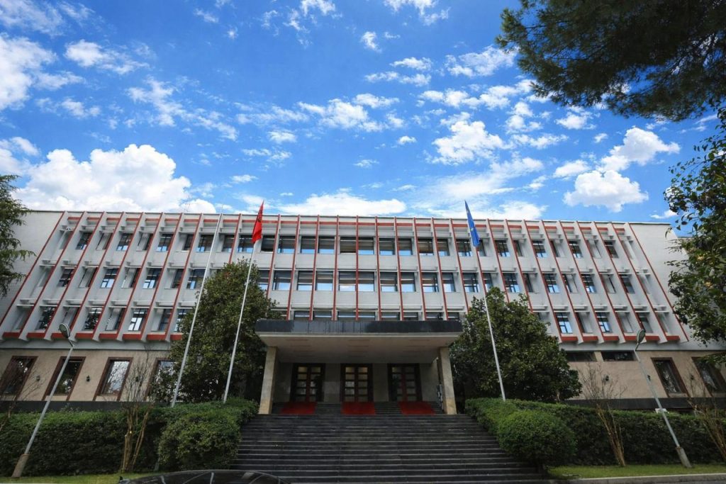 Bëhu pjesë e ekipit që çon Shqipërinë në BE  MEPJ thirrje profesionistëve për t u bashkuar skuadrës diplomatike në Bruksel