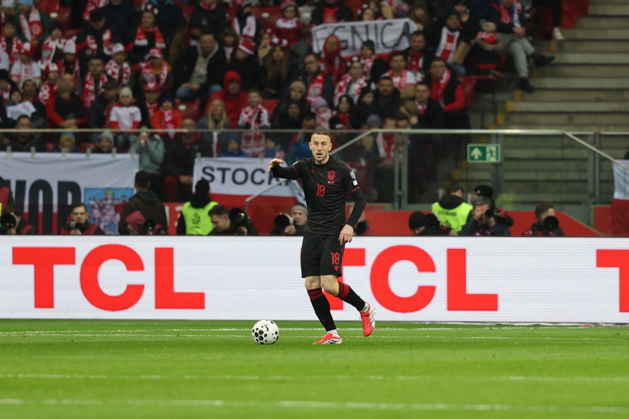 Legjionarët  Ismajli protagonist absolut në Itali  Hoxha dhe Uzuni japin asiste