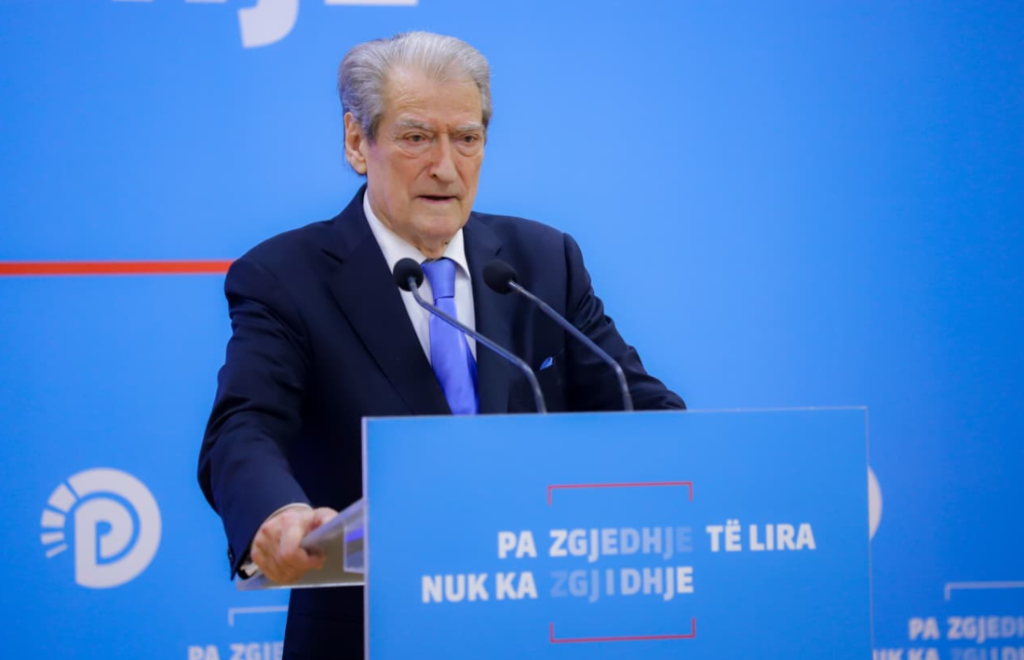 Berisha njofton protestën e opozitës  Më 8 maj për kryengritjen më të fuqishme paqësore