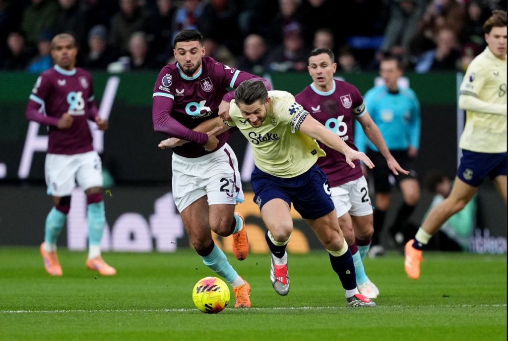 Broja i ofrohet Barcelonës  në Spanjë tregojnë idenë e fundit