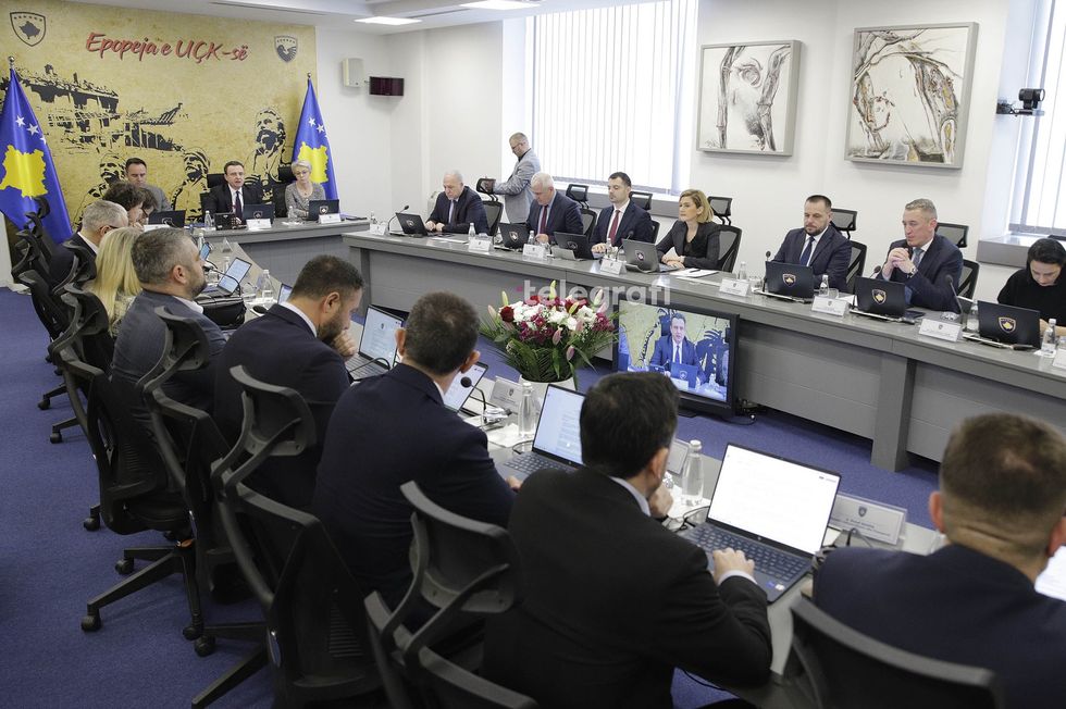 Qeveria miraton katër projektligje