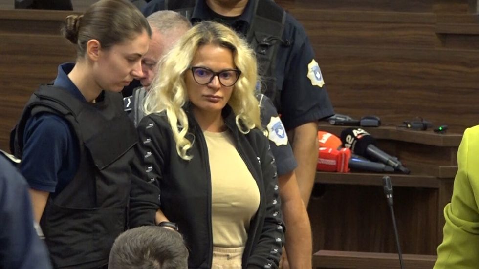 Si dhe çka raportonte Jelena Gjukanoviq te BIA serbe