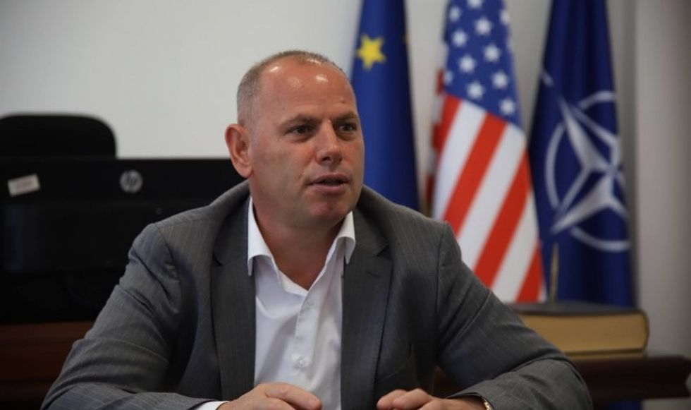 Lladrovci  PDK mund t i ulë tensionet duke propozuar një emër për president