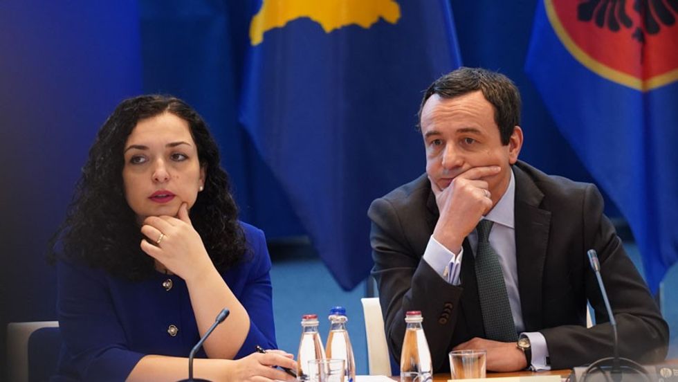 Vjosa Osmani presidente  LVV s i kthen përgjigje LDK së  PDK nuk e mbështet në Kuvend