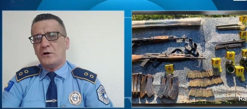 Veriu i mbushur me armë e uniforma serbe  Baliqi  Ka kaluar në dukuri