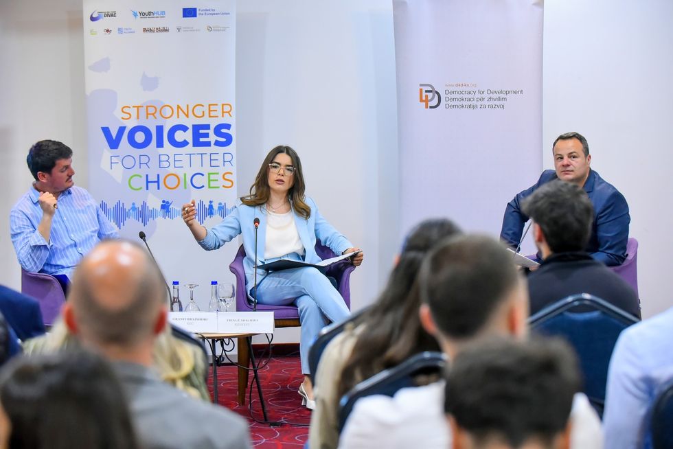 D4D  Të rinjtë në Kosovë përballen me papunësi  nënpërfaqësim politik dhe hendek me tregun e punës