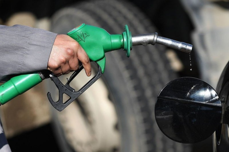 Bordi i Transparencës rrit çmimet tavan të karburanteve  nafta  4 lekë  benzina  5 lekë