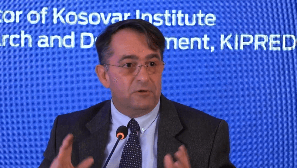  Grusht kushtetues  dhe shkelje ligjore  reagime pas zhvillimeve në Kuvend