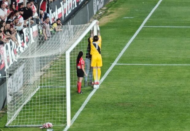 Dani Cárdenas   i gjithanshëm  ndaj Espanyol  Bëri  marangozin  e portës dhe priti penallti