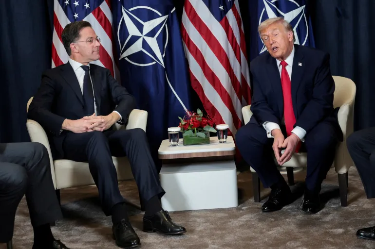 Trump diskuton tërheqjen nga NATO  publikon mesazh të ashpër ndaj aleancës