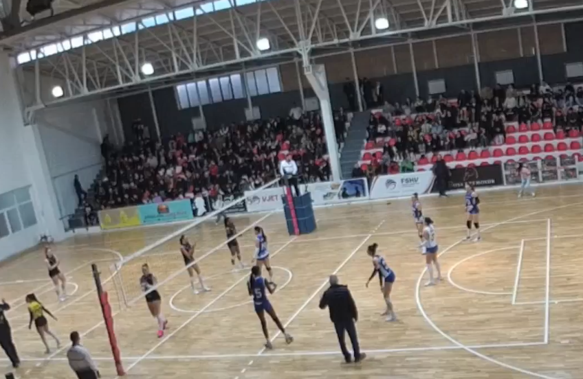 Volejboll vajza   Akti i parë  i finales  Tirana fiton në Pogradec