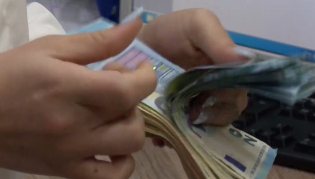 Rekord të ardhurash në buxhetin e shtetit  240 milionë euro më shumë se vitin e kaluar