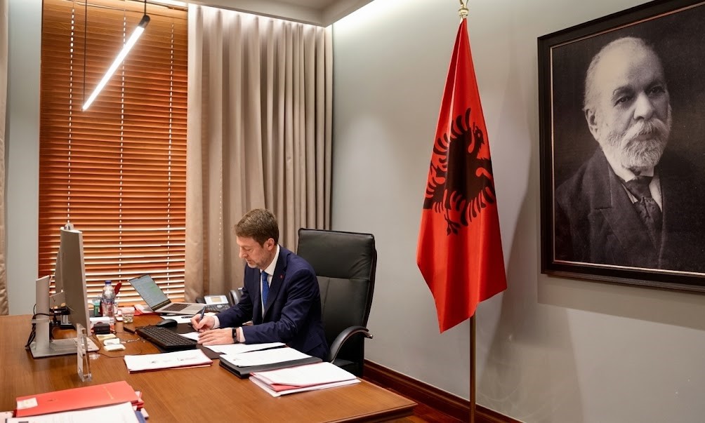 MEPJ shpall 10 pozicione kyçe në kuadër të  Shqipëria 2030   ministri Hoxha fton ekspertët t i bashkohen sfidës së integrimit