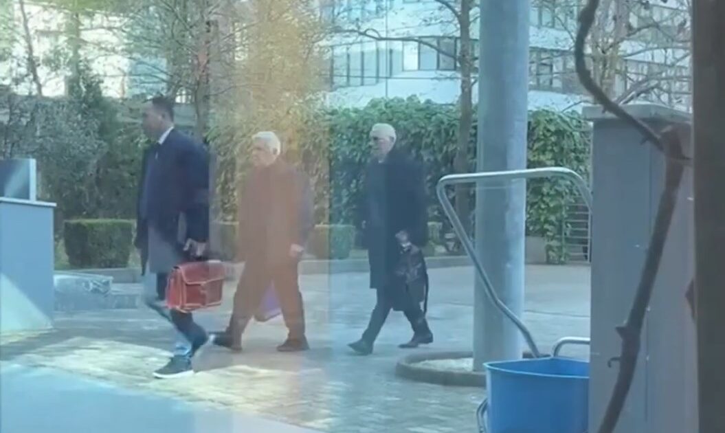 Babai i Ervis Martinajt