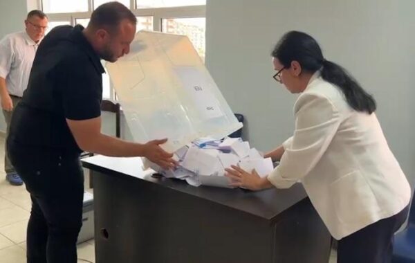 Referendumi për kryetarin në PD/ Pjesëmarrje