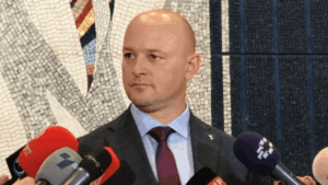 Abazi mohon se ka ndikuar mbi prokurorët për ndërprerjen e hetimeve në rastin TEC Negotinë