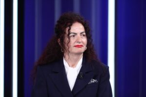 që bëri bujë