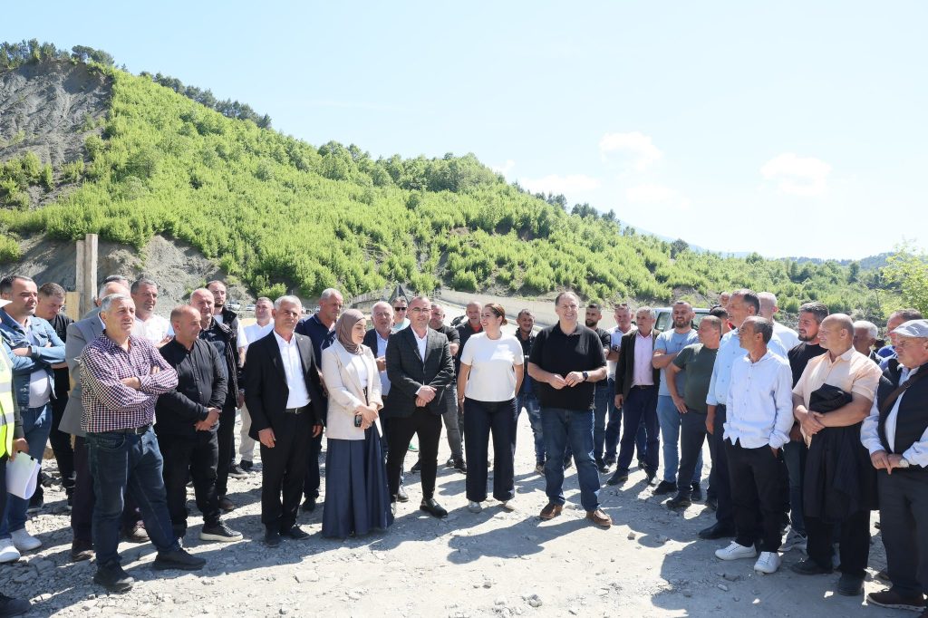 Manastirliu  Investimi në rrugën e Vilëzës në Zall Bastar  më shumë zhvillim për zonën