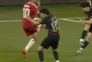 Kahn  masakron  arbitrimin e Bayern Munich PSG  Çfarë grabitje  mbrëmje e errët e futbollit europian