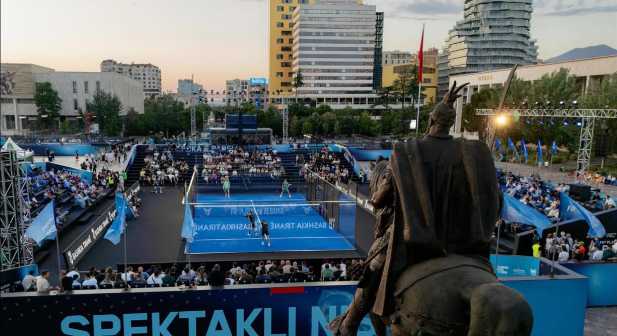 Sot finalja e FIP Platinum Albania  Rama fton qytetarët të ndjekin spektaklin e padelit