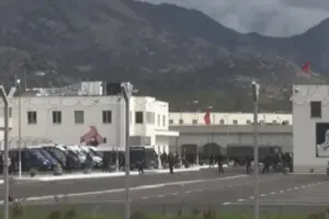 Pas pesë muajsh pezullim,
