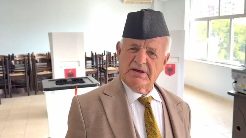  Mos vdeksha derisa të shoh Saliun    mesazhi i demokratit në Fier   Kur erdhi Berisha tha se vdekja është l