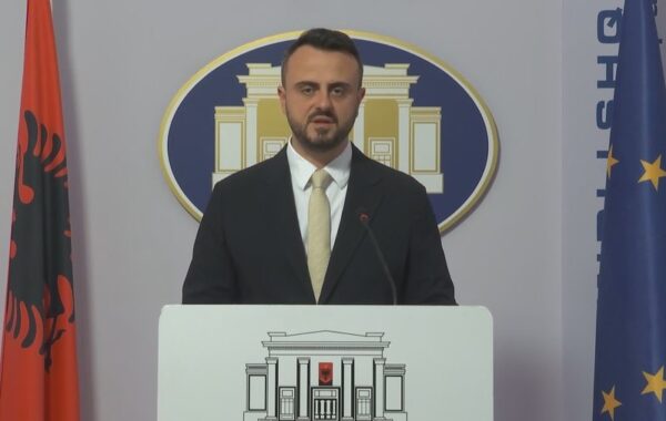 boshatisjen e universiteteve